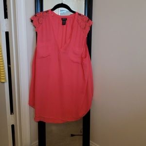 Pink shirt Lace on shoulders Torrid size 2 (18/20)
